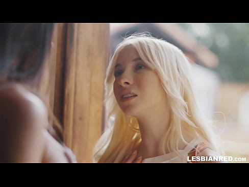 ❤️ Dekle pride domov čez nekaj mesecev in na koncu poje pičko svoje mačehe ☑  Seks na porno sl.4k-porno.ru ❌️❤